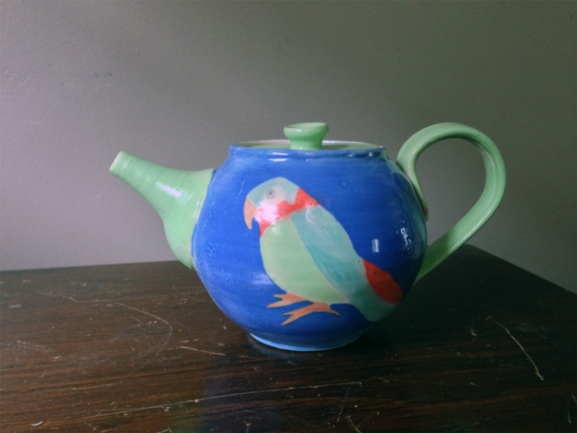 Two Parrot Teapot Side 2