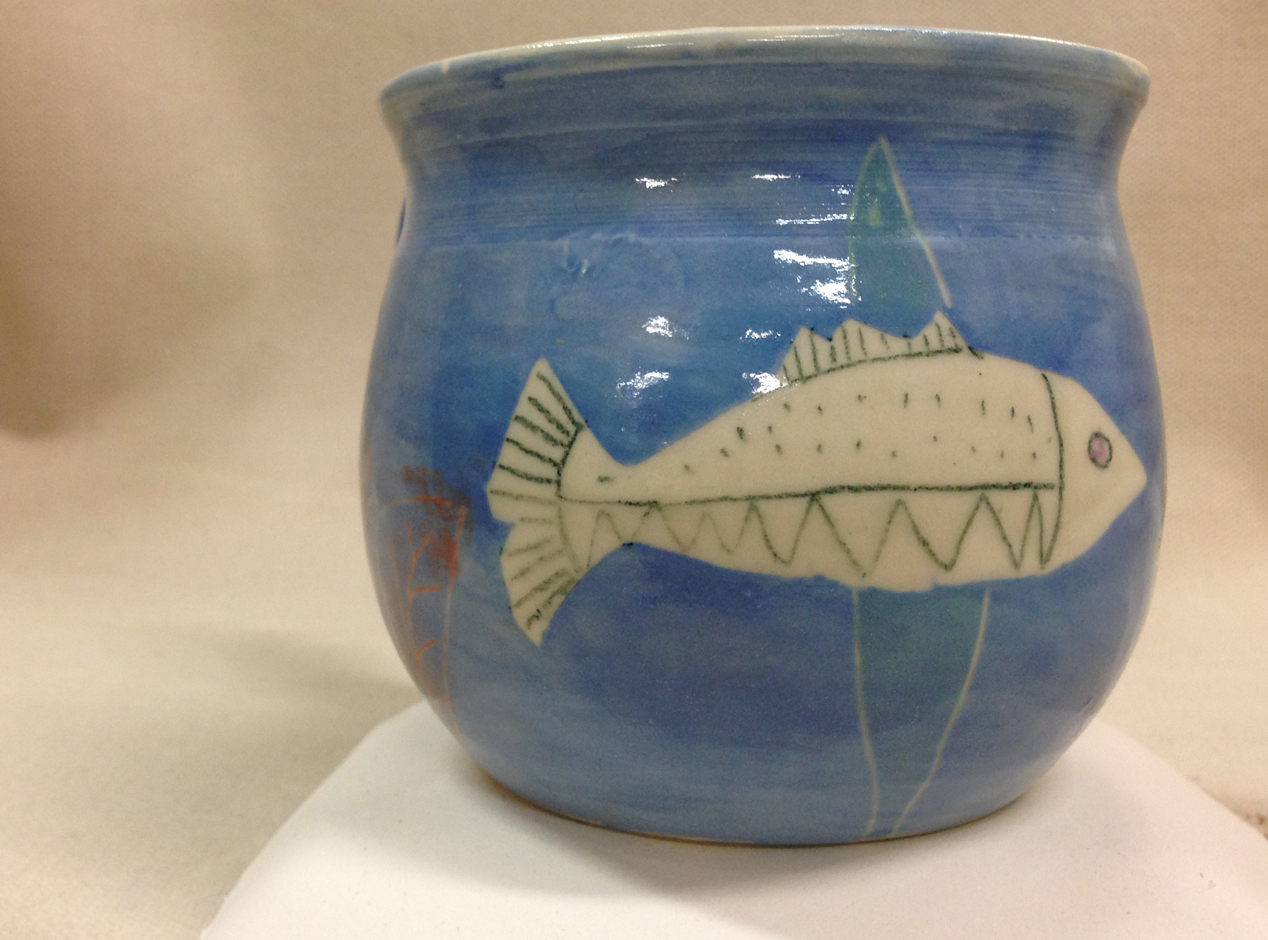 Blufoot with fish mug view 2