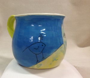 Blufoot with bird mug view 4